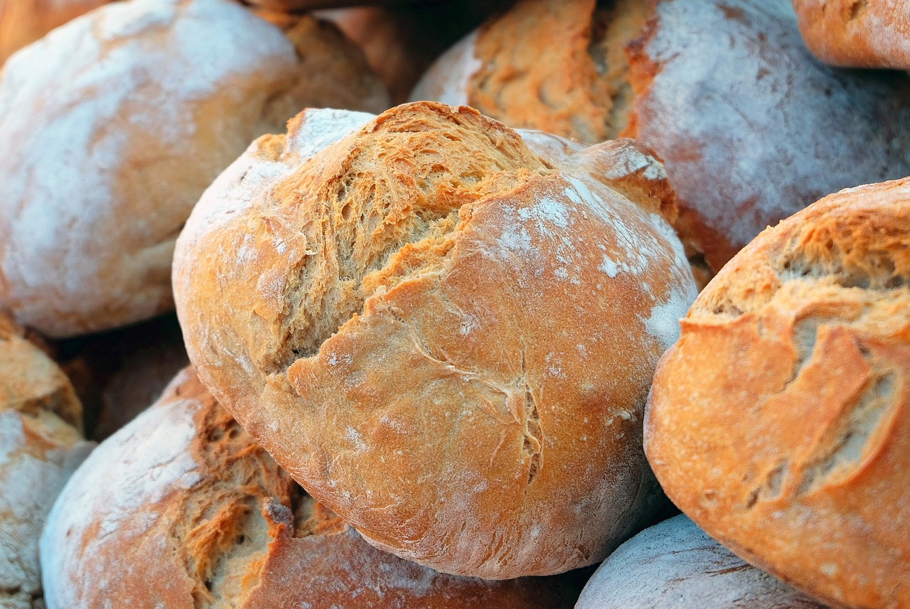 bread-1281053_1280 Basket of freshly-baked sourdough bread.